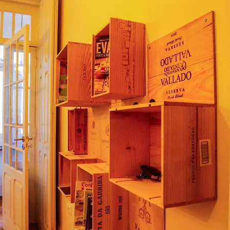 Metro Apartment